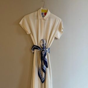Beautiful white dress from Massimo Dutti no belt, FREE silk scarf